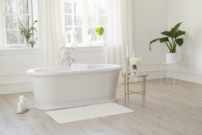 Refinished Bathtub Before and After